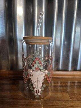 Glass Drinking Jar with Buffalo Skull Design and Bamboo Lid - Clear